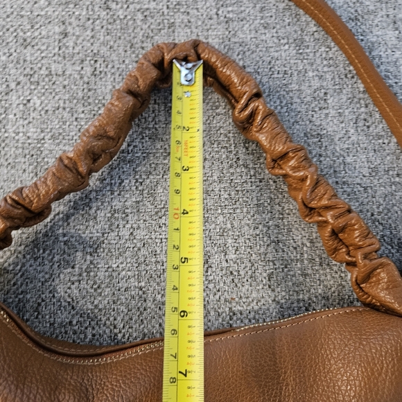 LUANA FERRACUTI Leather ShoulderBag With Ruched Handie Made In Italy Cognac EUC - Picture 15 of 16